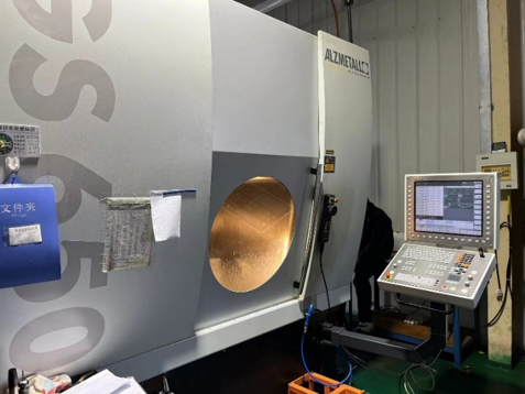Five axis machining center